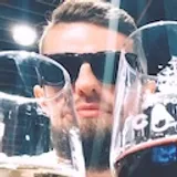 Johny - sommelier z osiedla